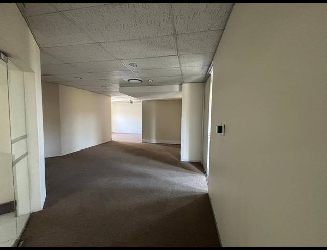 395M² OFFICE TO LET IN TYGER VALLEY